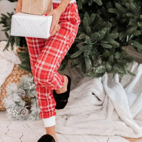 NWT Pink Lily Red Plaid Lounge Joggers by Pink Lily - Picture 4 of 8